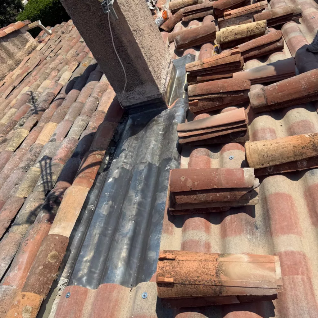 Chantier de toiture au Mont-sur-Lausanne