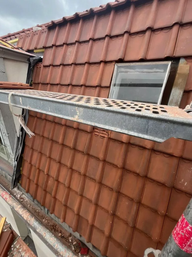 Chantier de toiture à Chavannes-près-Renens